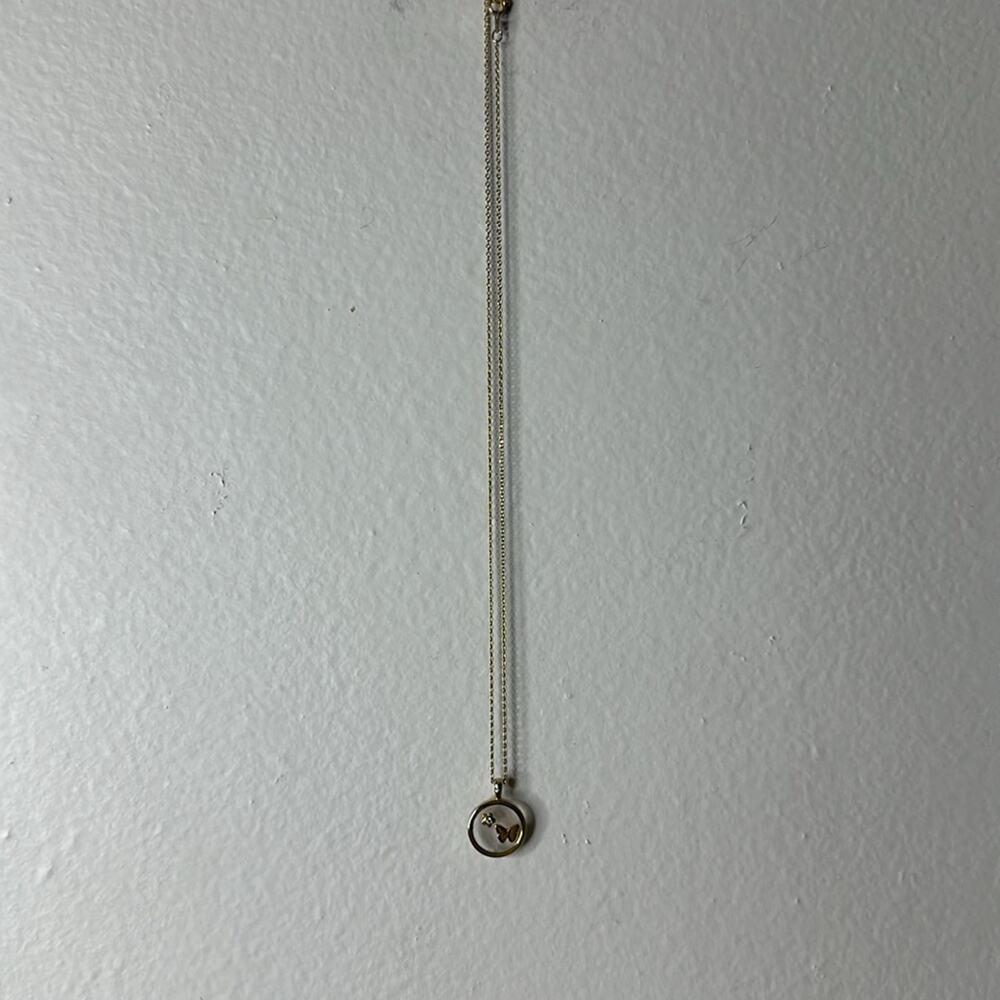 Pressed Flower and Butterfly Gold Dainty Pendant and Chain Necklace - Picture 6 of 6